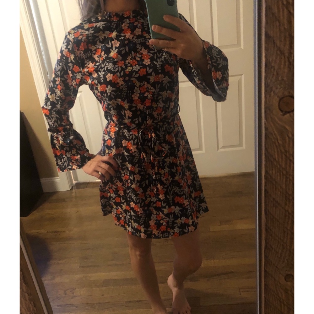 Floral long-sleeve dress